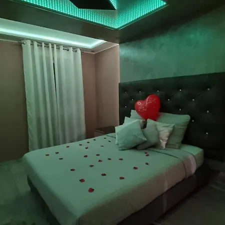 Apartment Royalspa D'amour Avec Jacuzzi Privatif