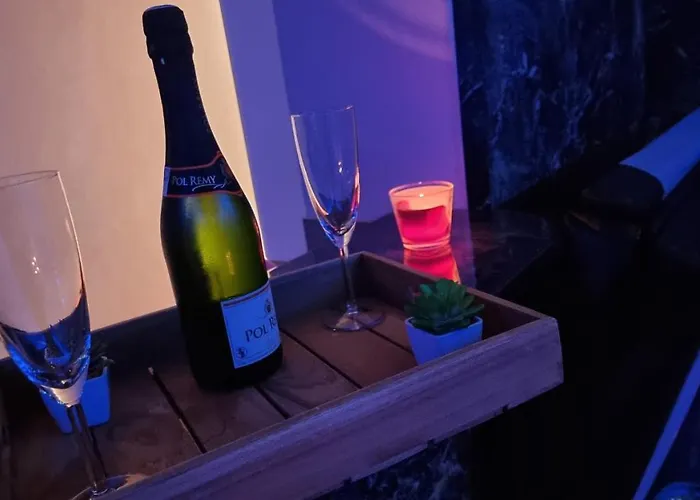 Royalspa D'amour Avec Jacuzzi Privatif Apartman *